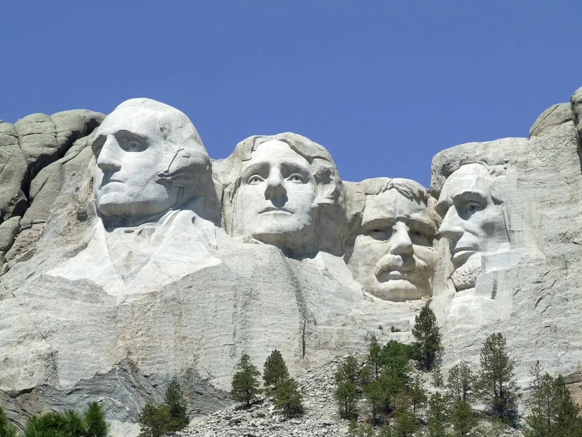 best-places-to-visit-in-the-usa-mount-rushmore.jpg.webp