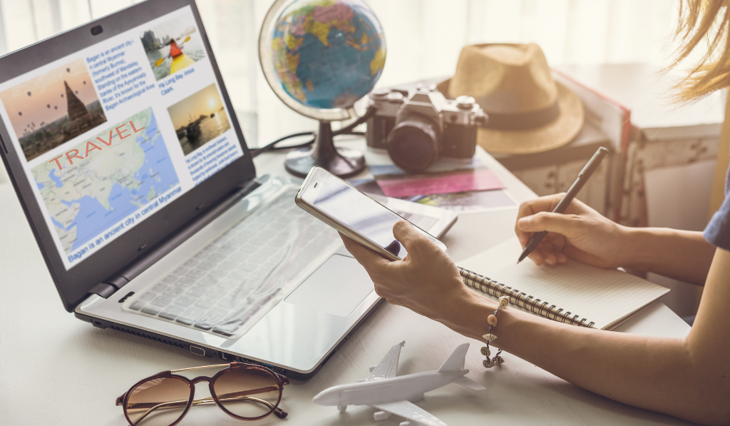 Traveler arriving in the USA with no mobile signal and searching for internet connection